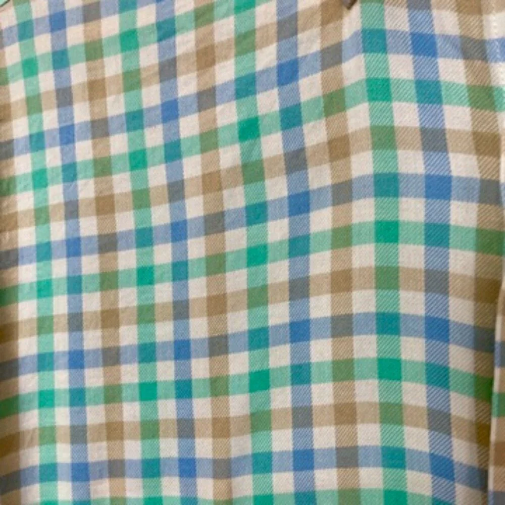 Banana Republic and Vineyard Vines Men's Button Down Plaid Slim Fit Bundle Sz: M
